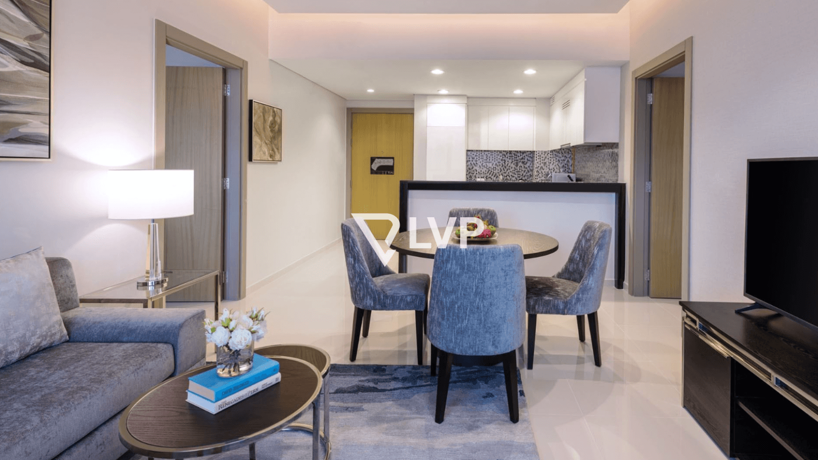 High Floor | Fully Furnished | Hotel Amenities — photo 4