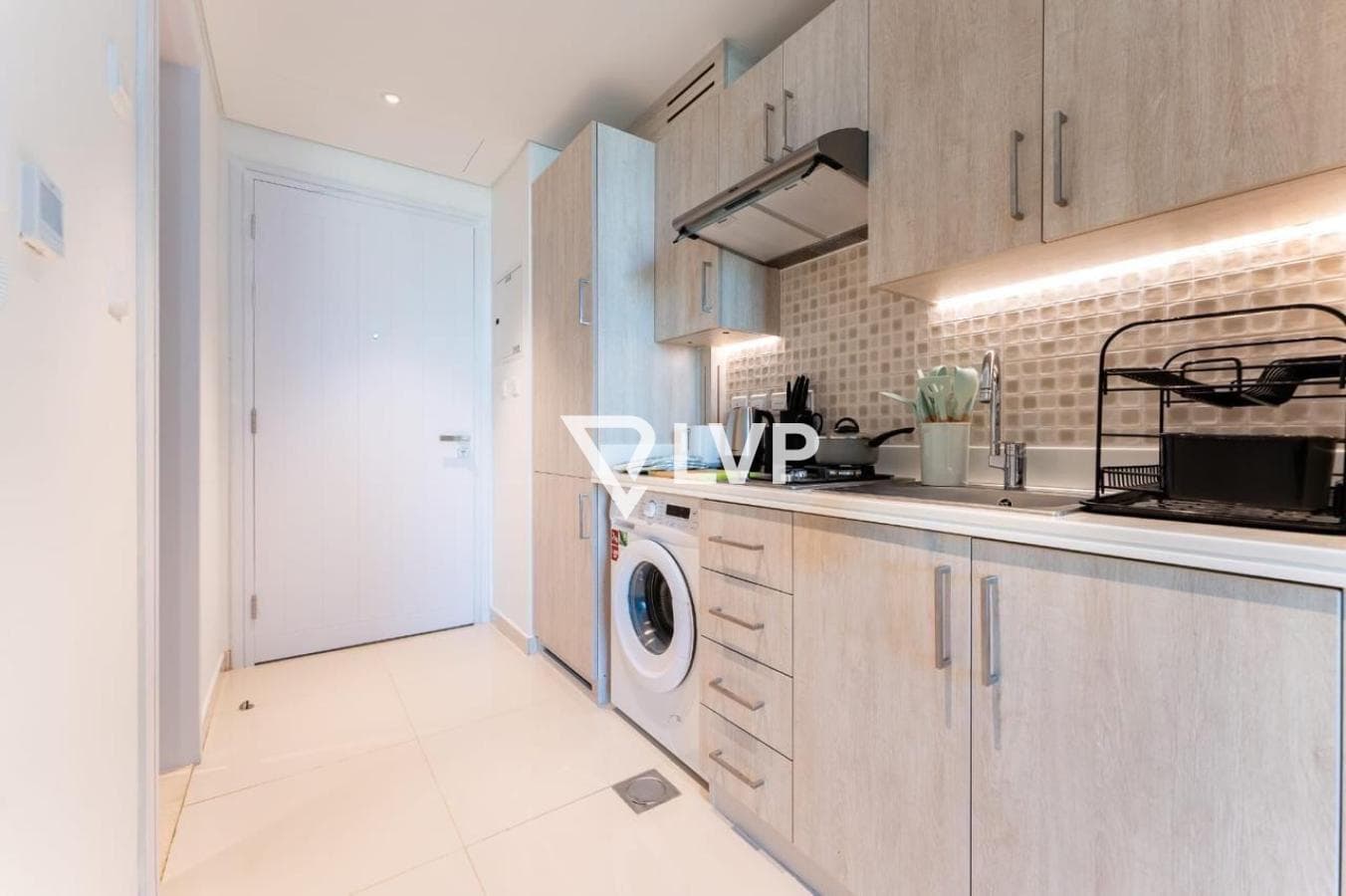 Stylish Studio | Palm Jumeirah | Community View — photo 6
