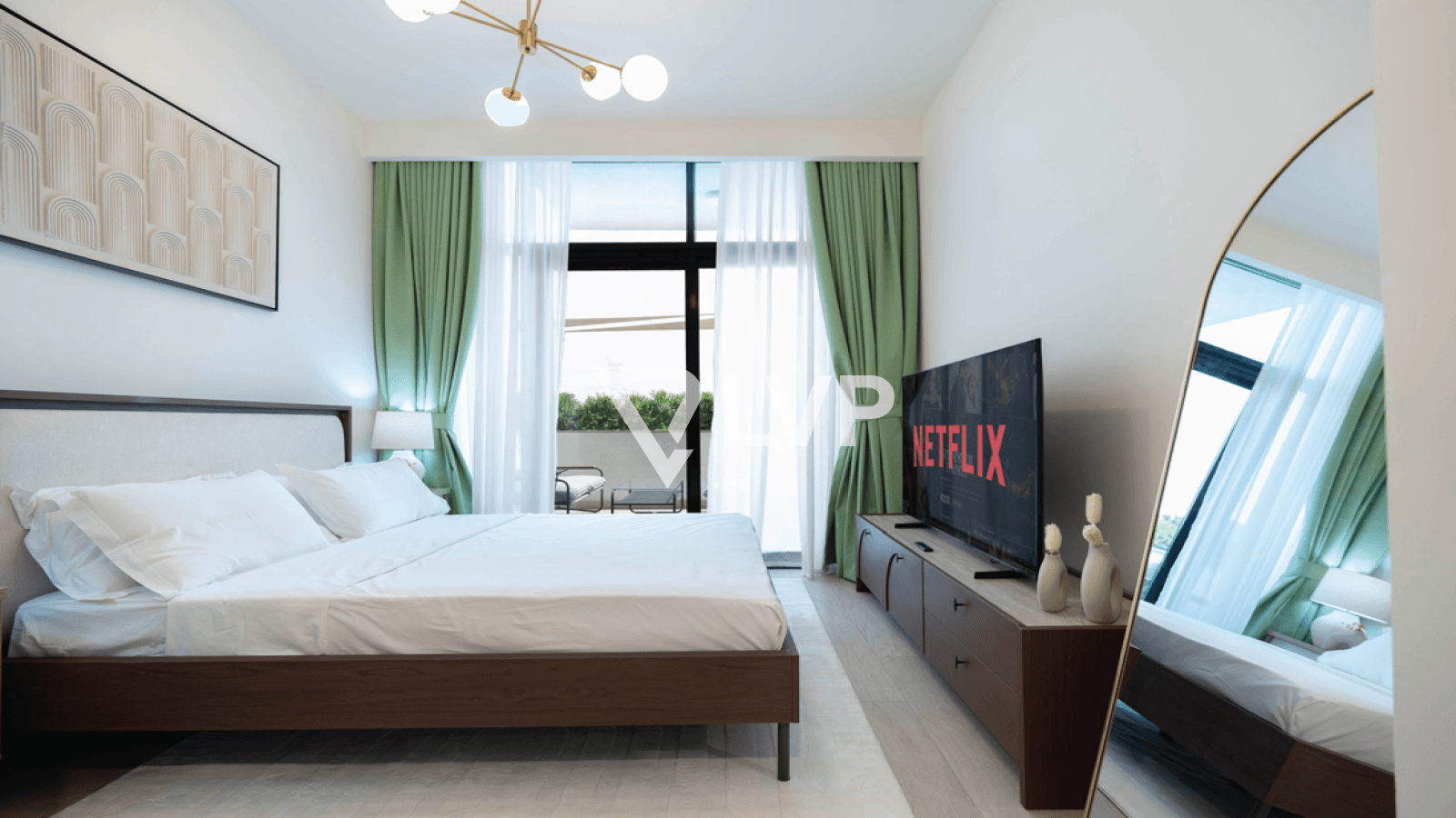 Fully Furnished |Private Terrace |Ready to Move In — photo 5