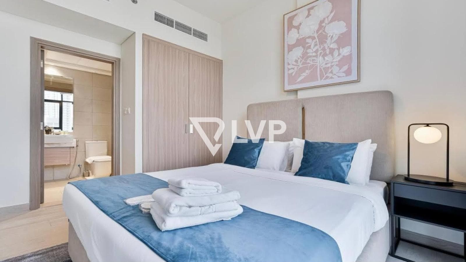 Mid Floor |Fully Furnished |Road & Community View — photo 3