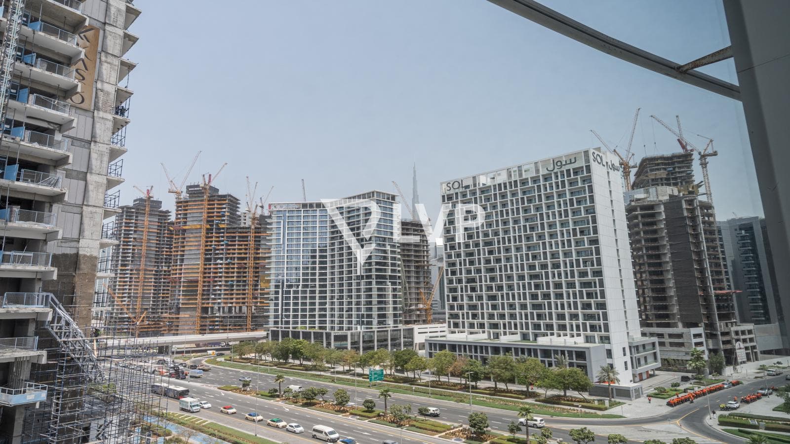 Prime Location | Road View | Ideal Workspace — photo 4